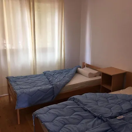 Feel Like Apartment *