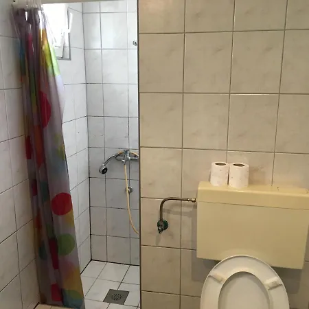 Apartment Feel Like *