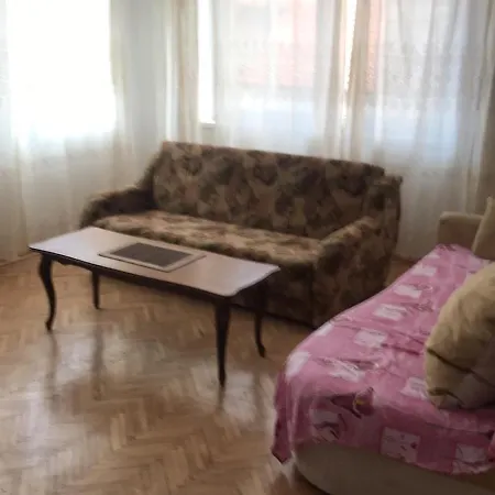Feel Like Apartment *