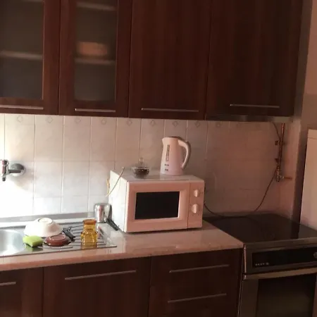 Feel Like Apartment *